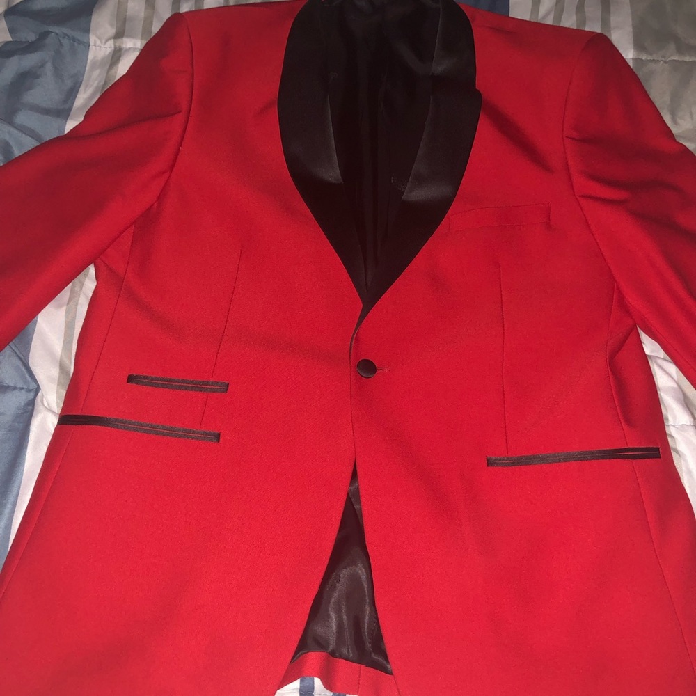 Berragamo Tuxedo